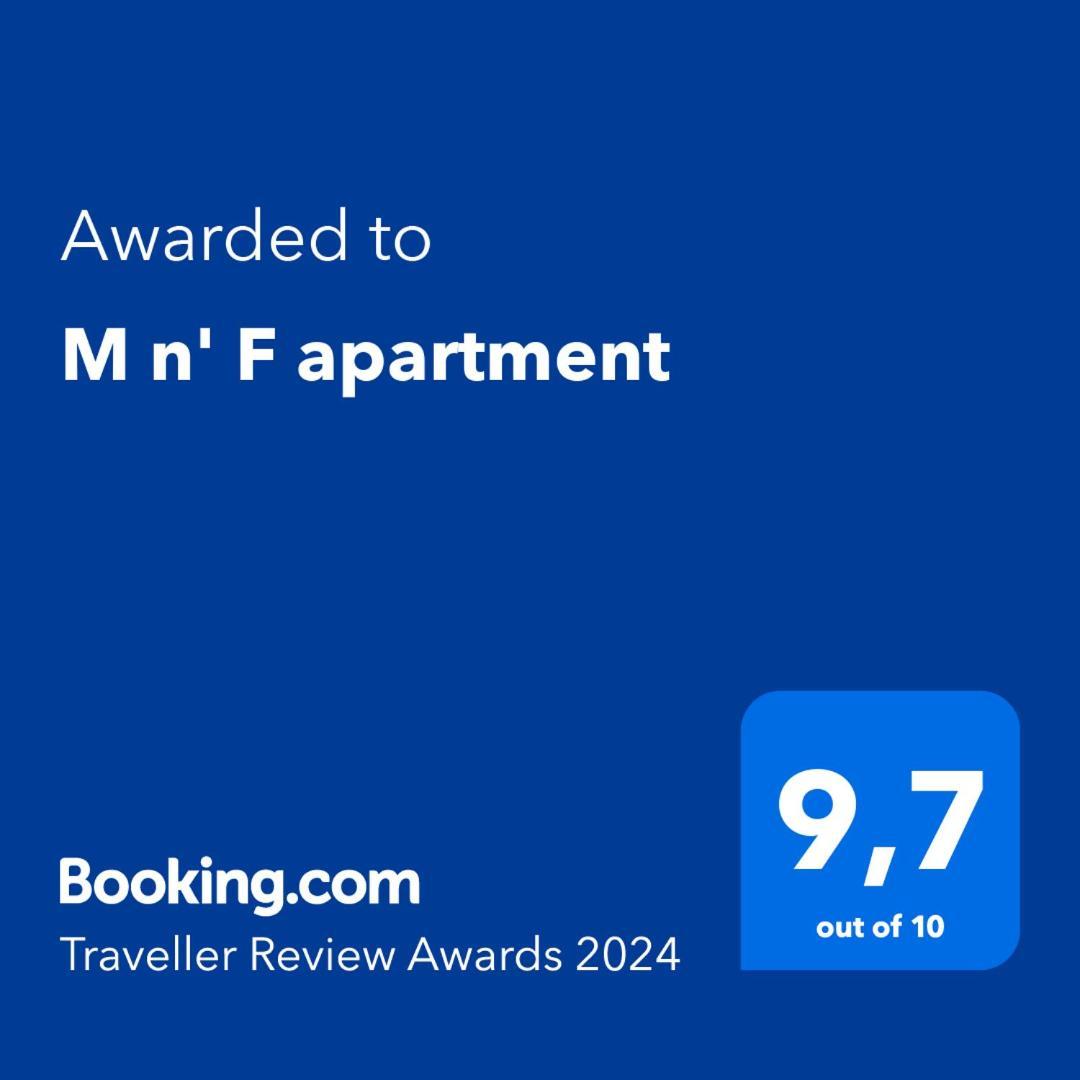 M n' F apartment Atena Exterior foto
